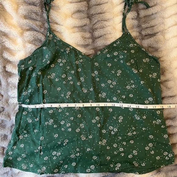 Abercrombie Tie Strap Spring Cami Tank - Picture 4 of 7